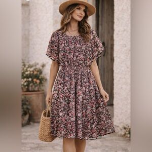 NWT. Mangano, women’s Floral Dress‎ Abito Babydolls, Size:46 US: M (Runs Small)